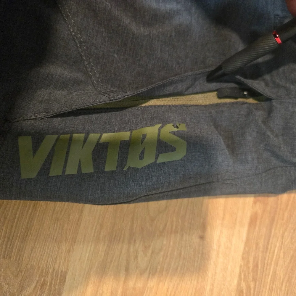 Viktos **flaw these